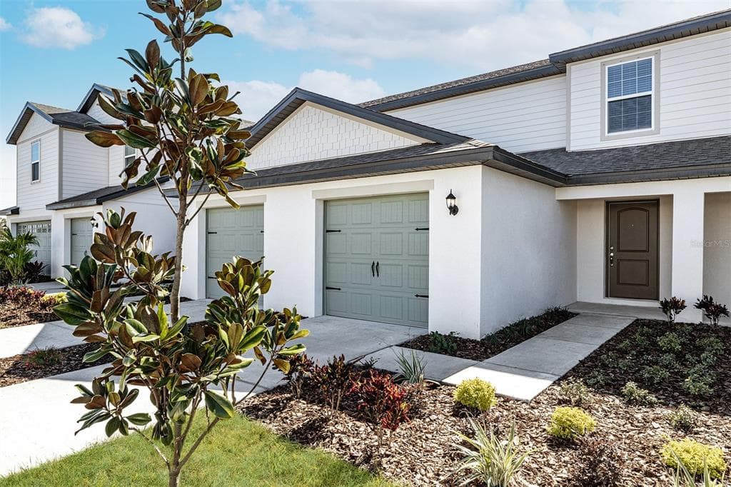 5313 NEW FRIENDSHIP PLACE TAMPA, FL 33619