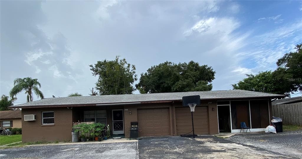 2693 SOUTH DRIVE CLEARWATER, FL 33759