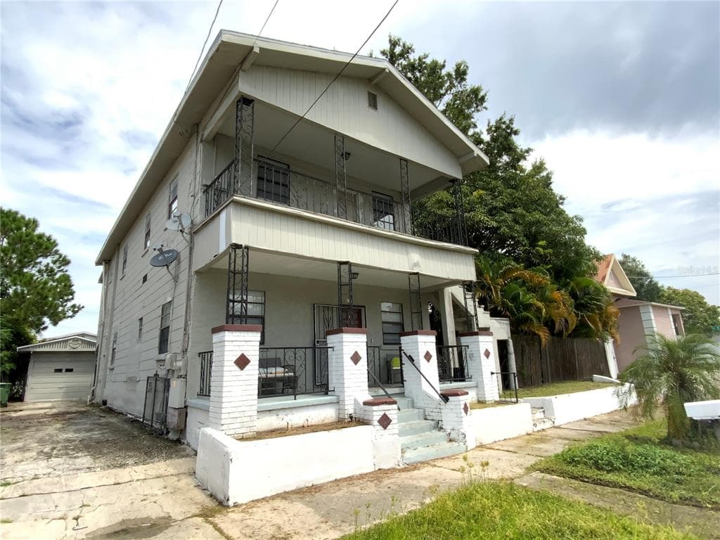2705 W BEACH STREET UNIT UPPER TAMPA, FL 33607