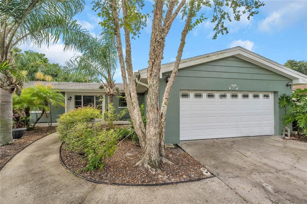 1465 SATSUMA STREET CLEARWATER, FL 33756