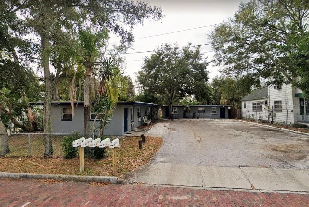 115 CLEVELAND AVENUE SW LARGO, FL 33770