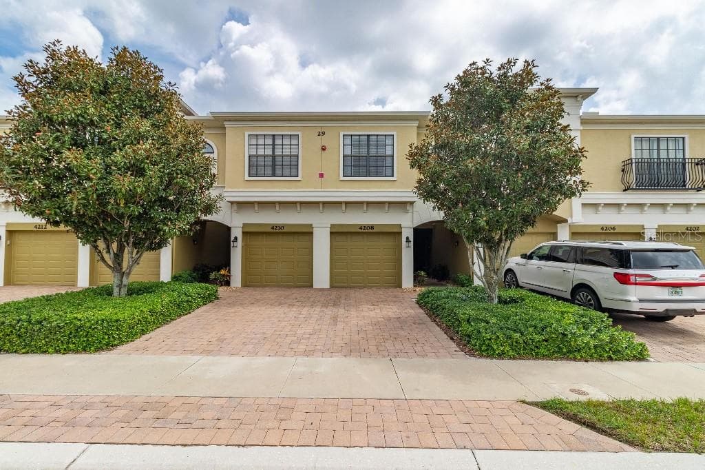 4208 OVERTURE CIRCLE BRADENTON, FL 34209