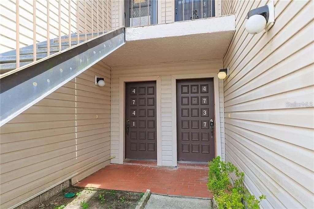 4737 PURITAN CIRCLE UNIT 505 TAMPA, FL 33617