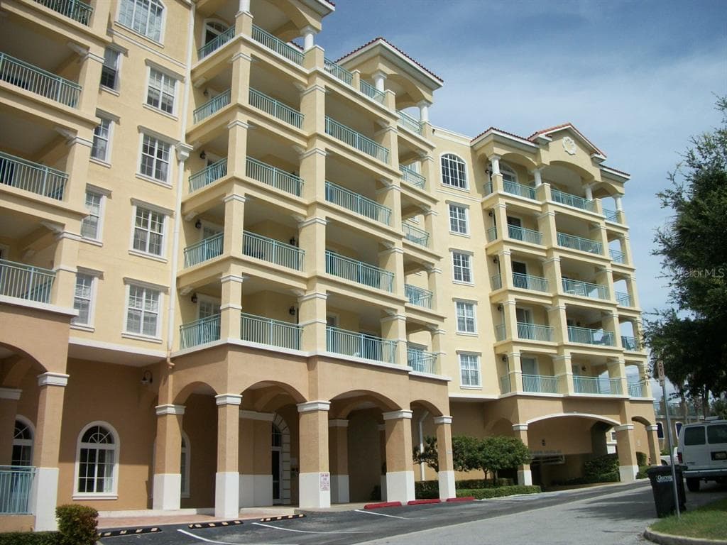 700 N OSCEOLA AVENUE UNIT 406 CLEARWATER, FL 33755