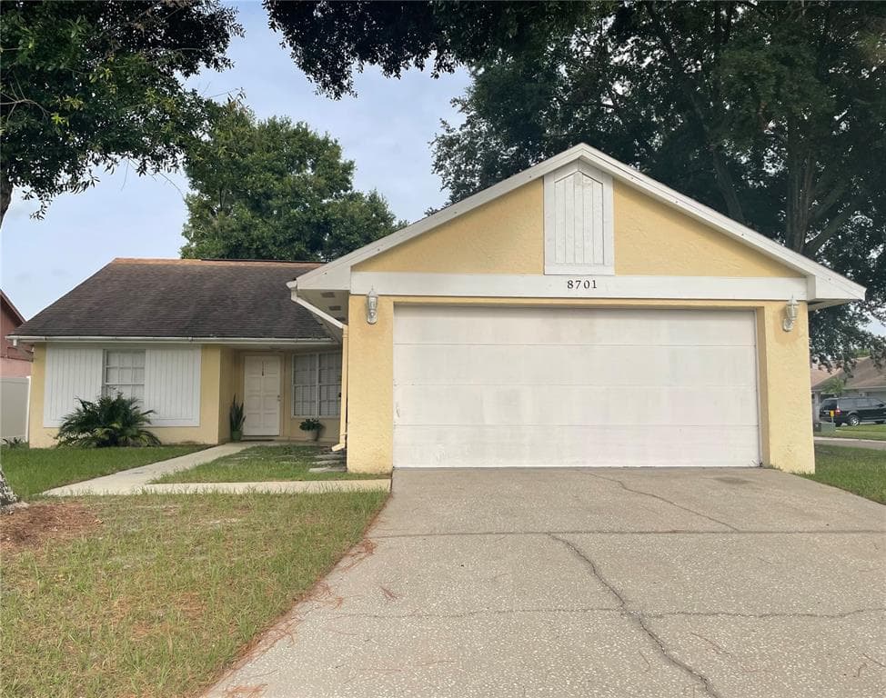 8701 SOMERSWORTH PLACE TAMPA, FL 33634