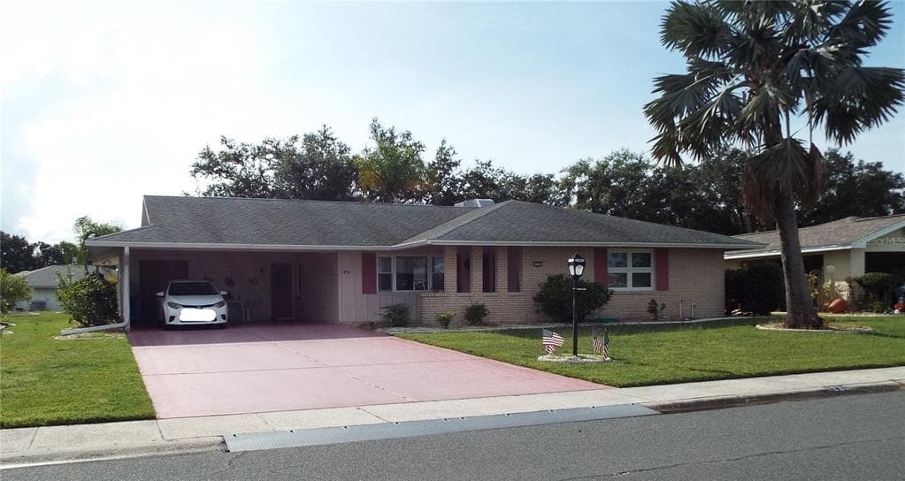 1230 FORDHAM DRIVE SUN CITY CENTER, FL 33573