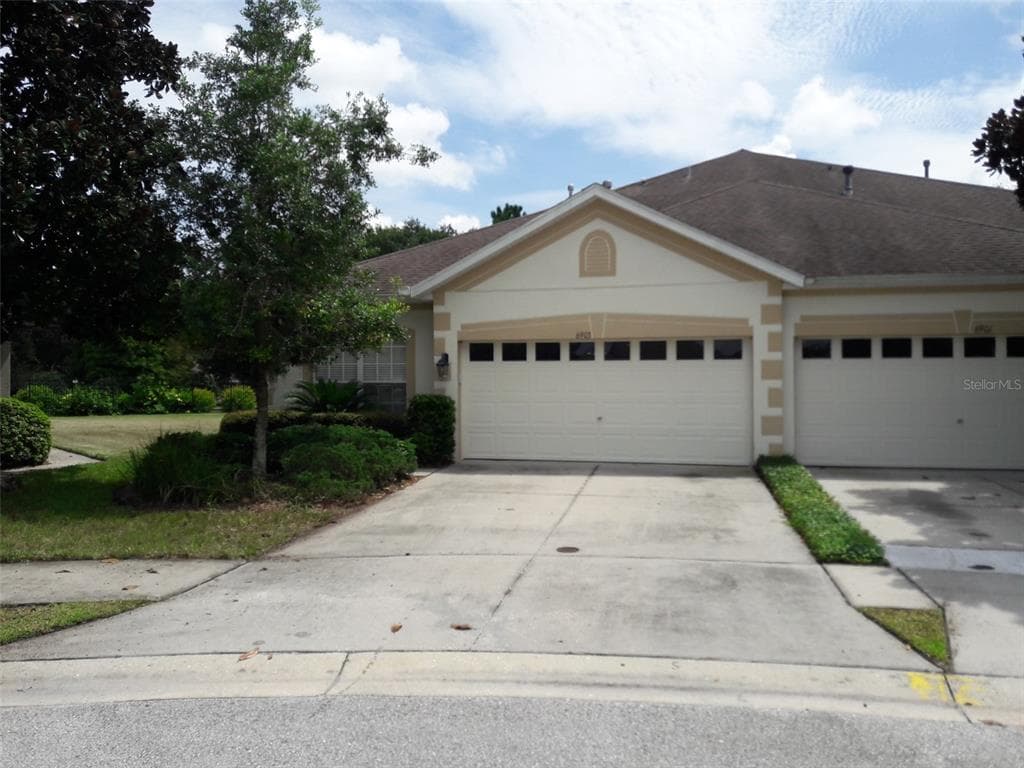 6903 SURREY HILL PLACE APOLLO BEACH, FL 33572