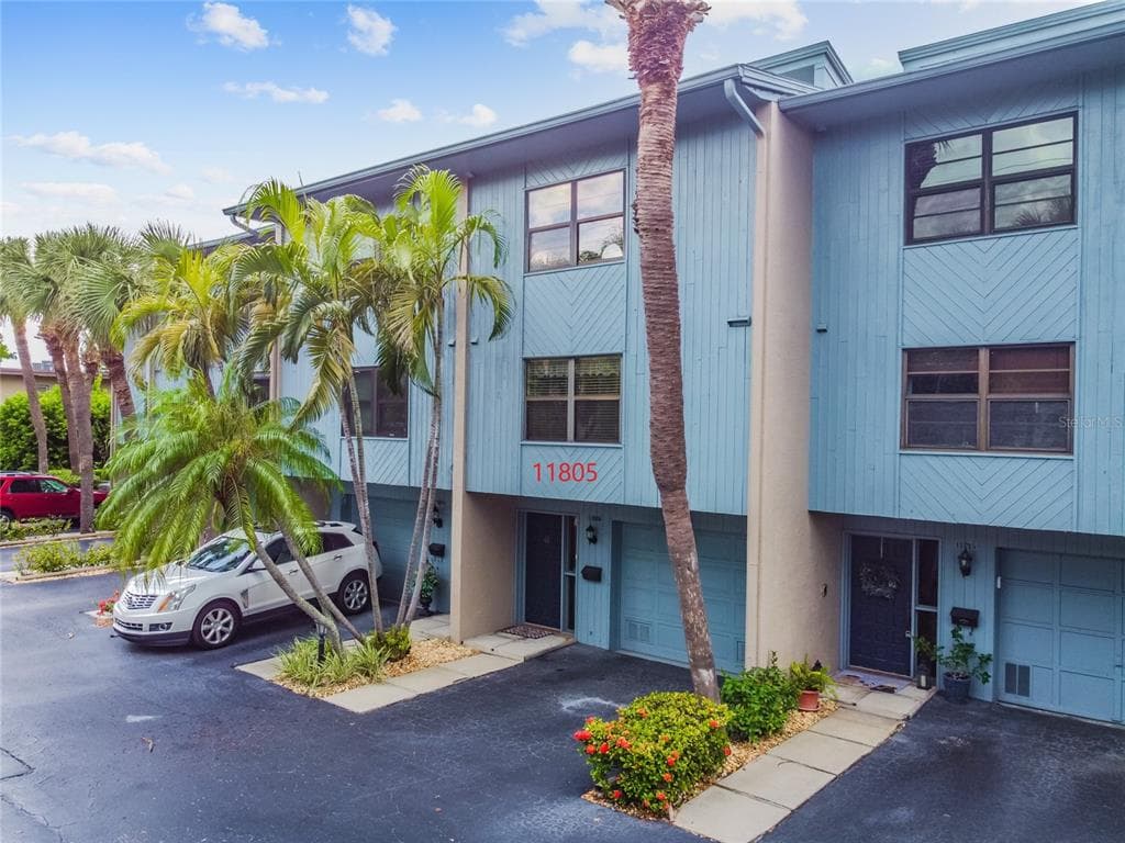 11805 3RD STREET E UNIT 5 TREASURE ISLAND, FL 33706