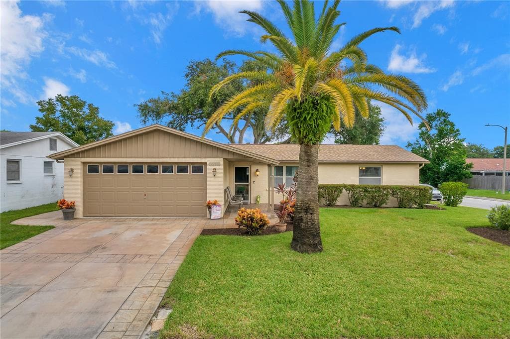 7255 FIRESIDE DRIVE PORT RICHEY, FL 34668