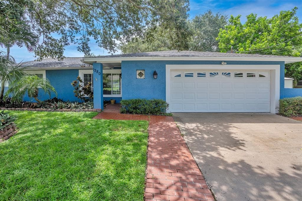 1380 47TH AVENUE NE ST PETERSBURG, FL 33703