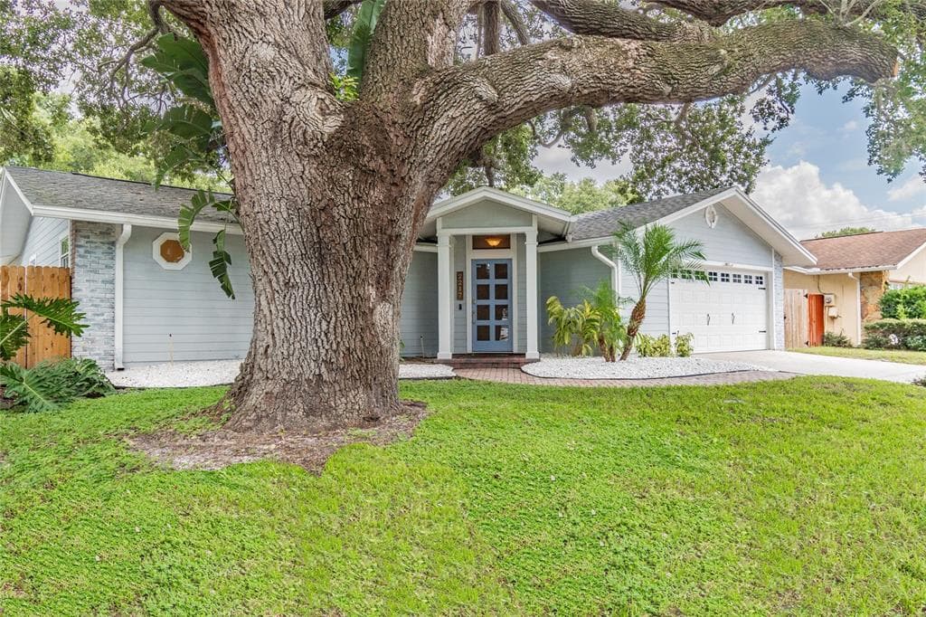 2217 CYPRESS POINT DRIVE E CLEARWATER, FL 33763
