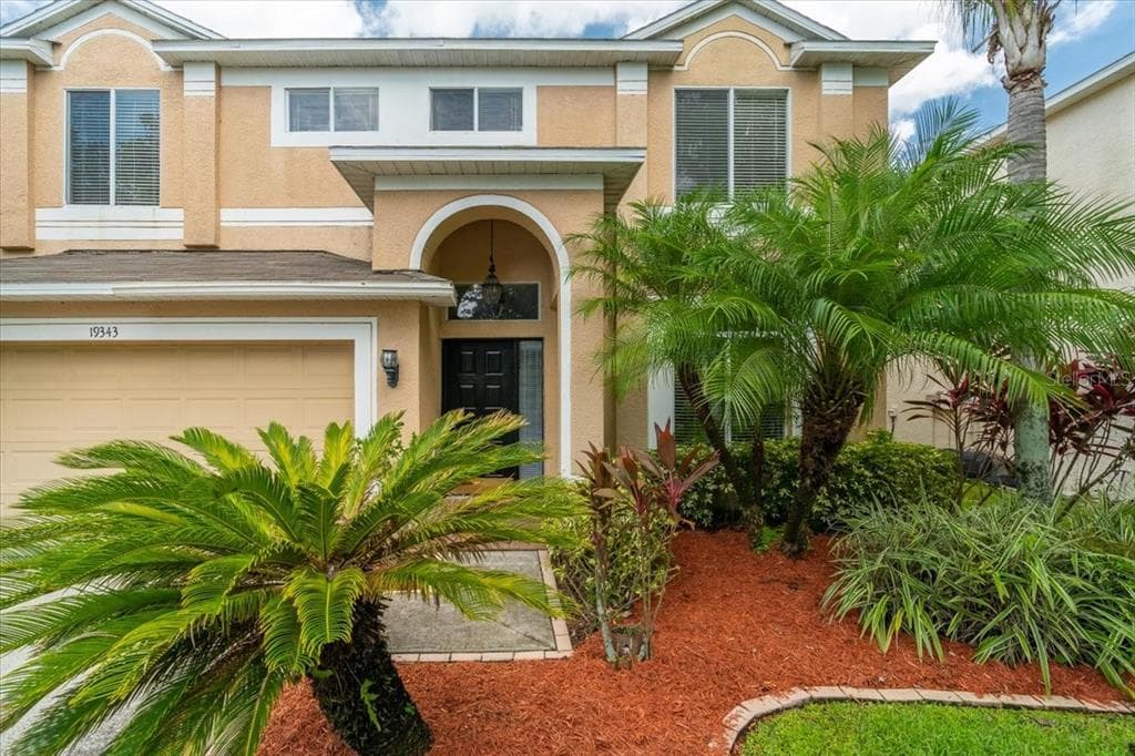 19343 SANDY SPRINGS CIRCLE LUTZ, FL 33558