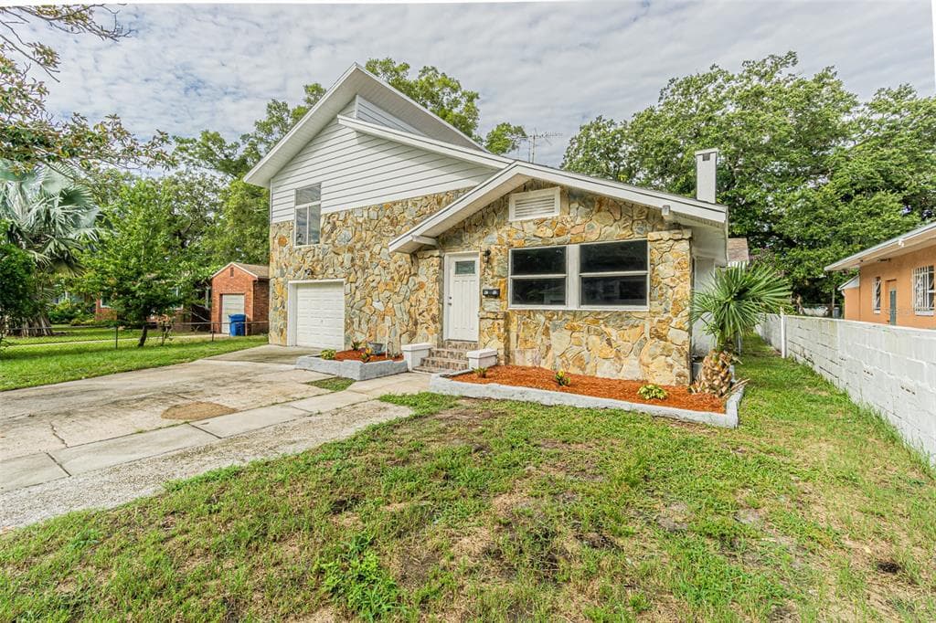 2035 26TH STREET S ST PETERSBURG, FL 33712