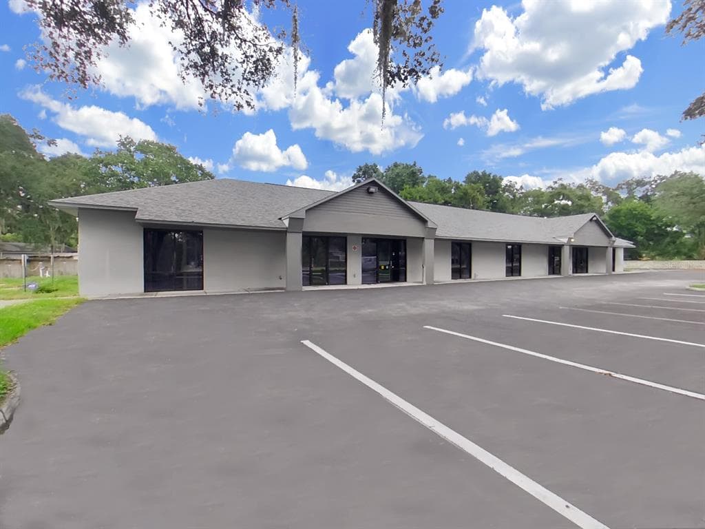 406 W BLOOMINGDALE AVENUE BRANDON, FL 33511