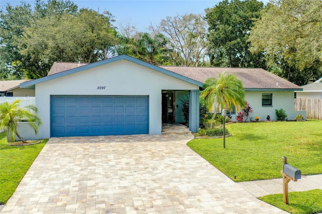 3097 HILLSIDE LANE SAFETY HARBOR, FL 34695