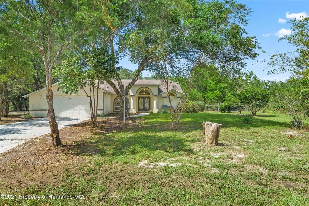 10373 MARVISTA COURT WEEKI WACHEE, FL 34614