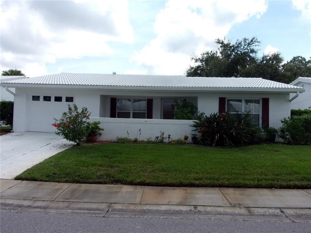 9135 40TH STREET N UNIT 5 PINELLAS PARK, FL 33782