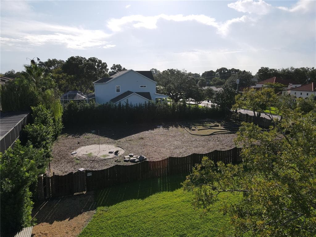 128 BISCAYNE AVENUE TAMPA, FL 33606