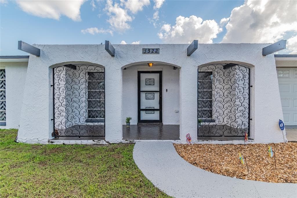 3322 COLDWELL DRIVE HOLIDAY, FL 34691