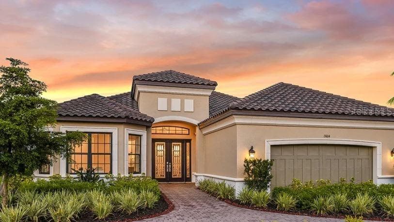 7704 MOONBEAM AVENUE SARASOTA, FL 34241