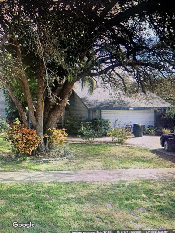 1123 LANCER LANE TARPON SPRINGS, FL 34689