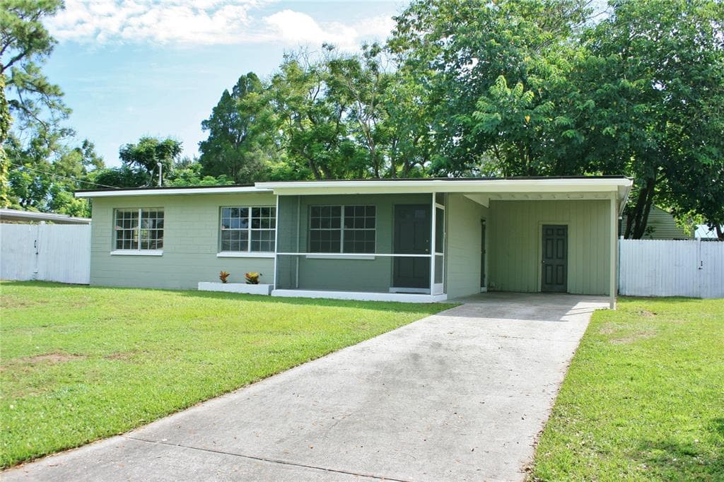 508 HOLIDAY TERRACE BRANDON, FL 33511