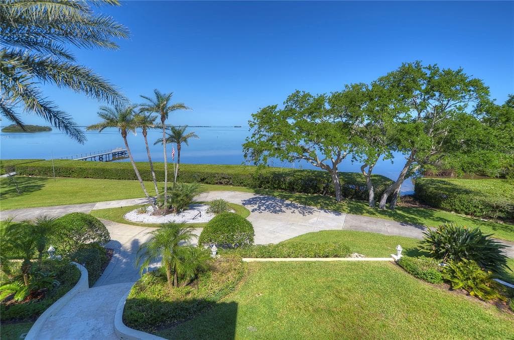 700 ORANGE STREET PALM HARBOR, FL 34683