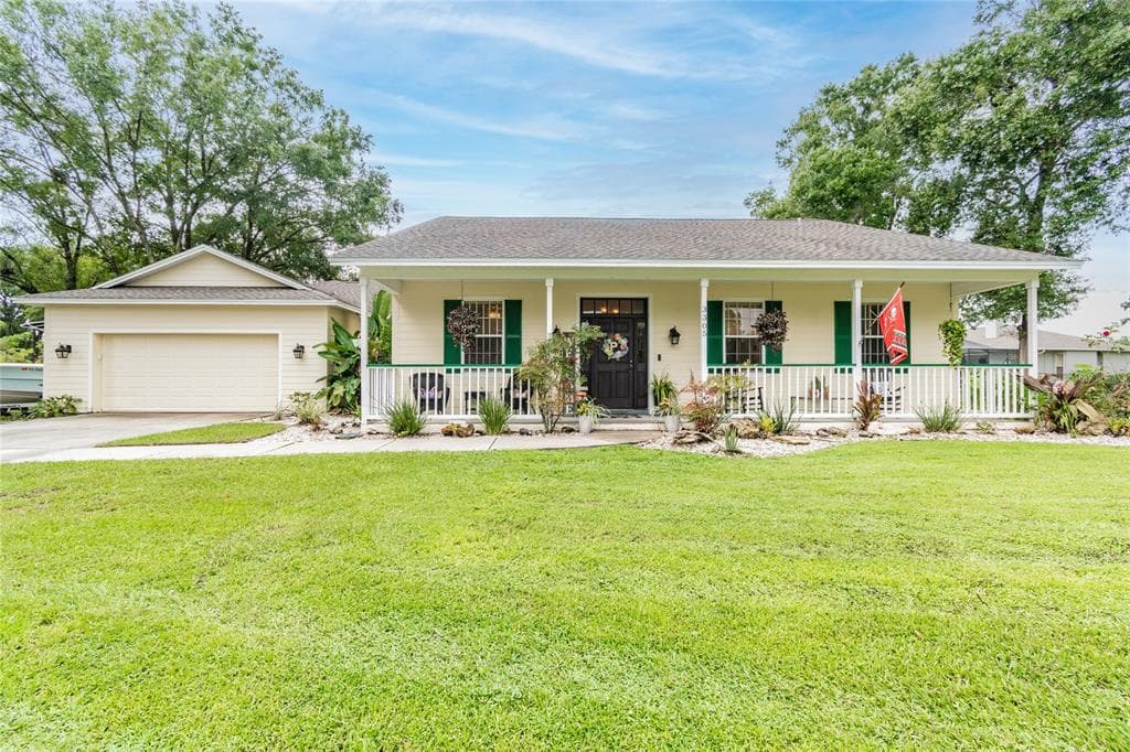 3305 PINE SHADOW DRIVE LAND O LAKES, FL 34639
