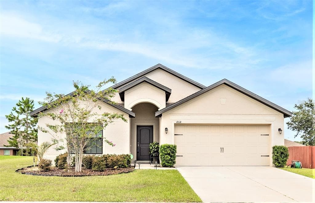 4514 CAICOS DRIVE TAVARES, FL 32778