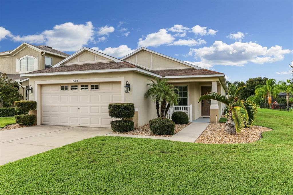 4004 WATERVILLE AVENUE WESLEY CHAPEL, FL 33543