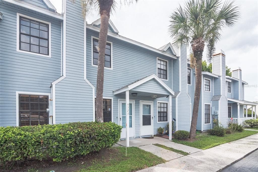 5323 LADYWELL COURT TAMPA, FL 33624