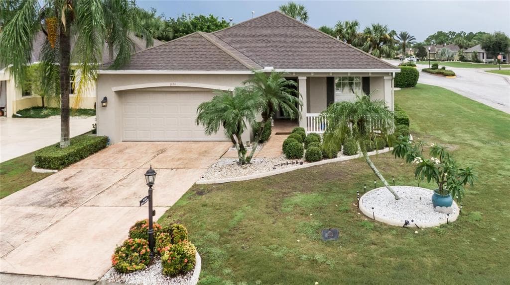 1124 JASMINE CREEK COURT SUN CITY CENTER, FL 33573