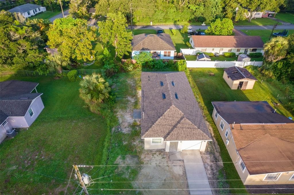 2040 ALEXANDER AVENUE SANFORD, FL 32771