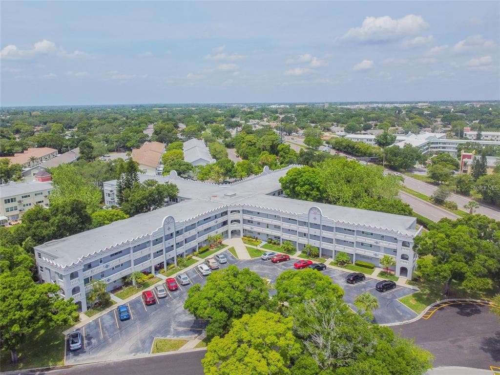 2294 SWEDISH DRIVE UNIT 44 CLEARWATER, FL 33763