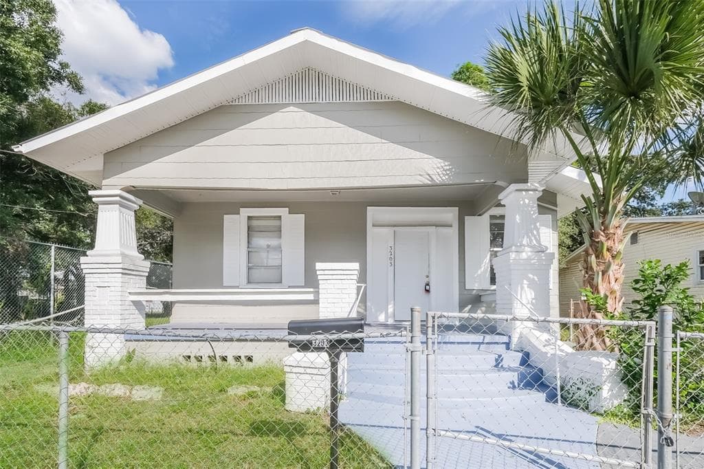 3203 N 15TH STREET TAMPA, FL 33605