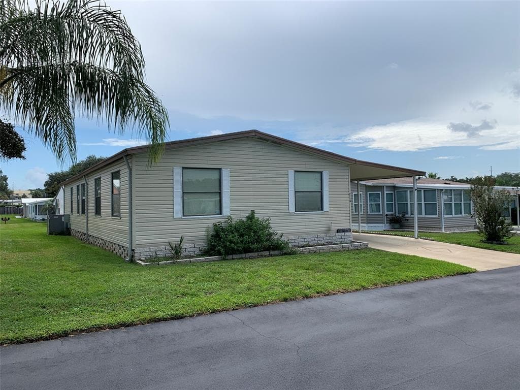 7116 CABALLO STREET ZEPHYRHILLS, FL 33541