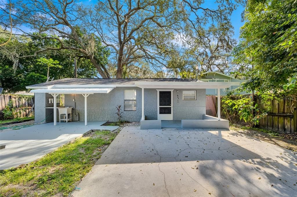 4211 N 13TH STREET TAMPA, FL 33603