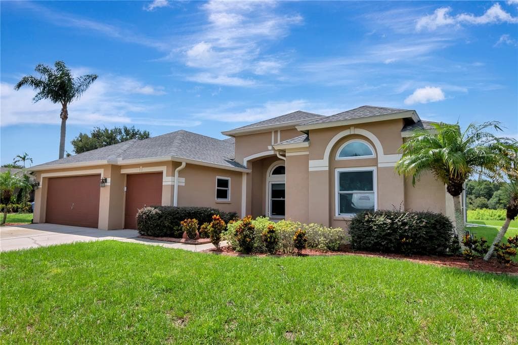10517 ANGLECREST DRIVE RIVERVIEW, FL 33569
