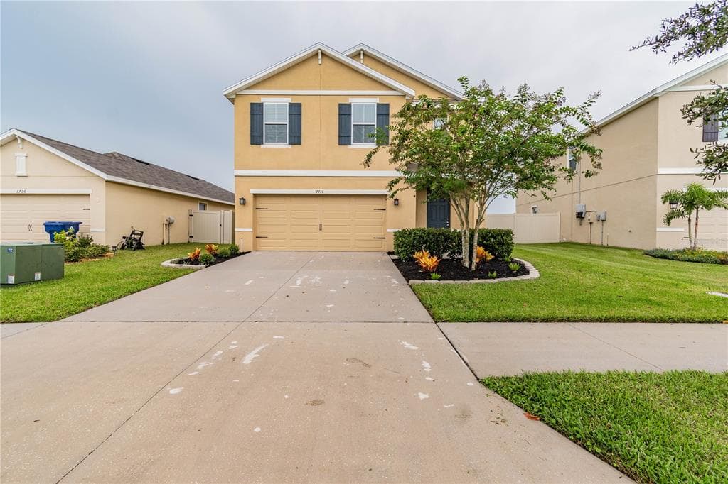 7718 TUSCAN BAY CIRCLE WESLEY CHAPEL, FL 33545