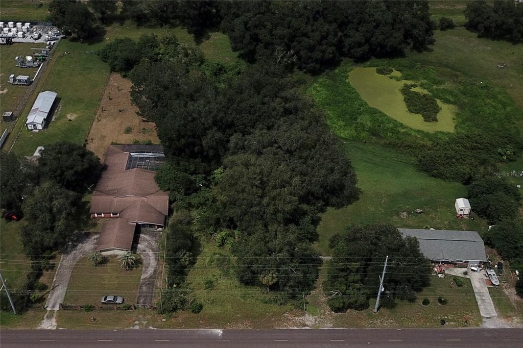 3904 BOOT BAY ROAD PLANT CITY, FL 33563