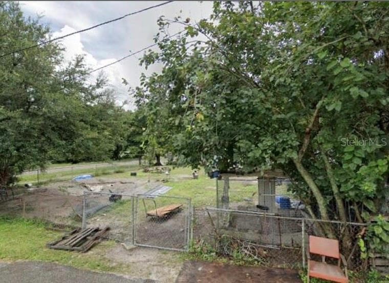 7402 ILLINOIS DRIVE TAMPA, FL 33619