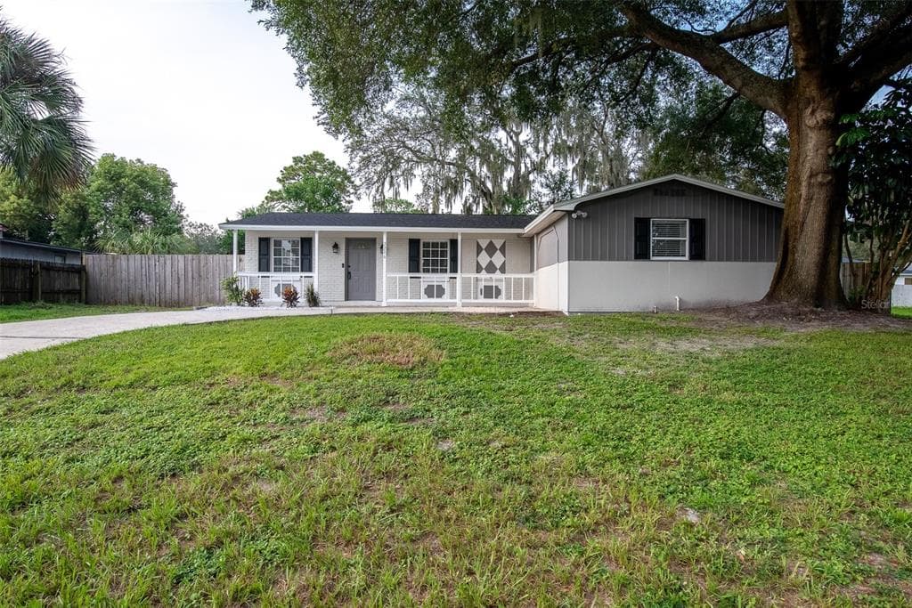 2216 E ANNIE STREET TAMPA, FL 33612