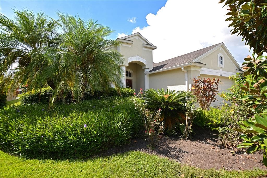 14214 CATTLE EGRET PLACE LAKEWOOD RANCH, FL 34202