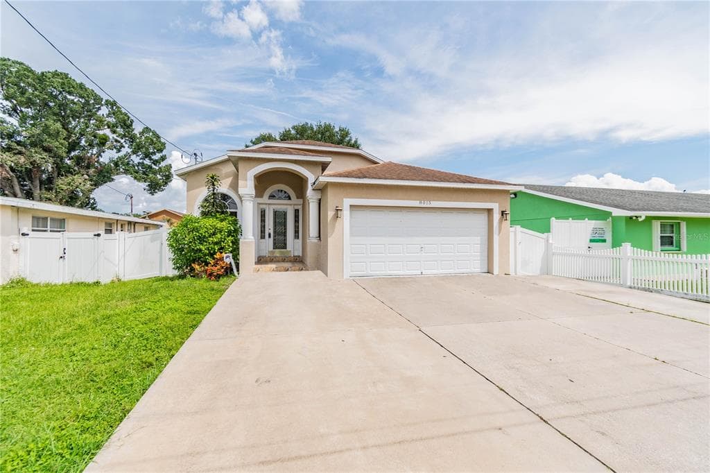 8015 N CLARK AVENUE TAMPA, FL 33614