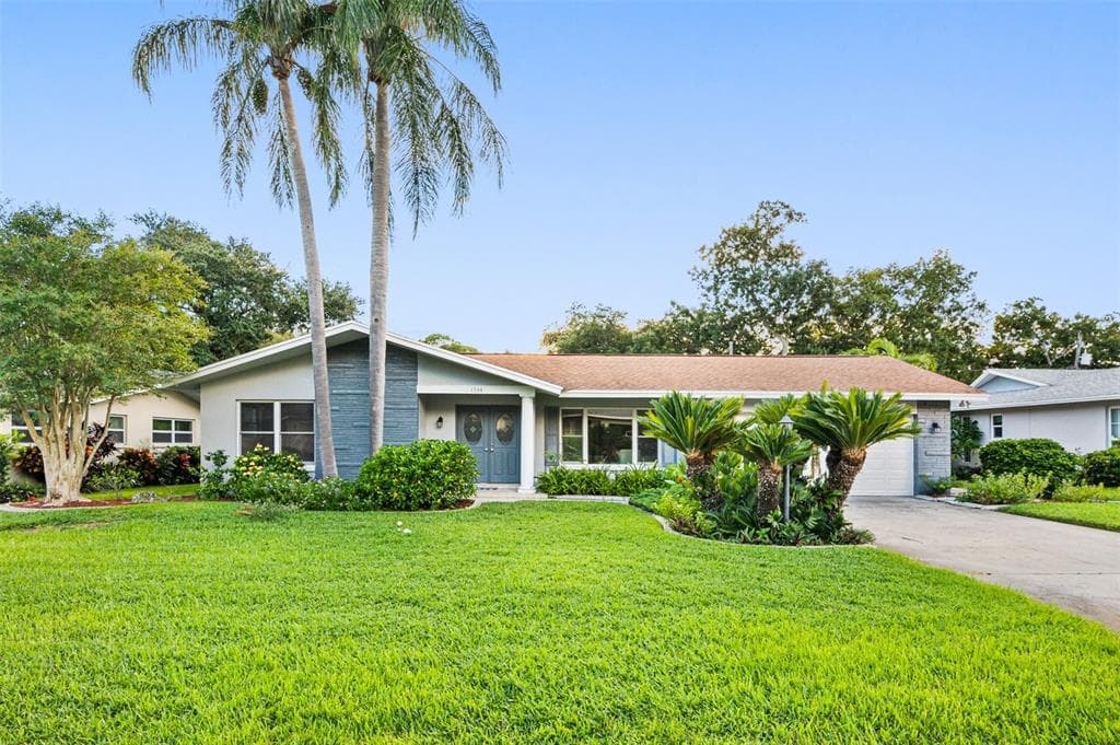 1534 HIGH BLUFF DRIVE