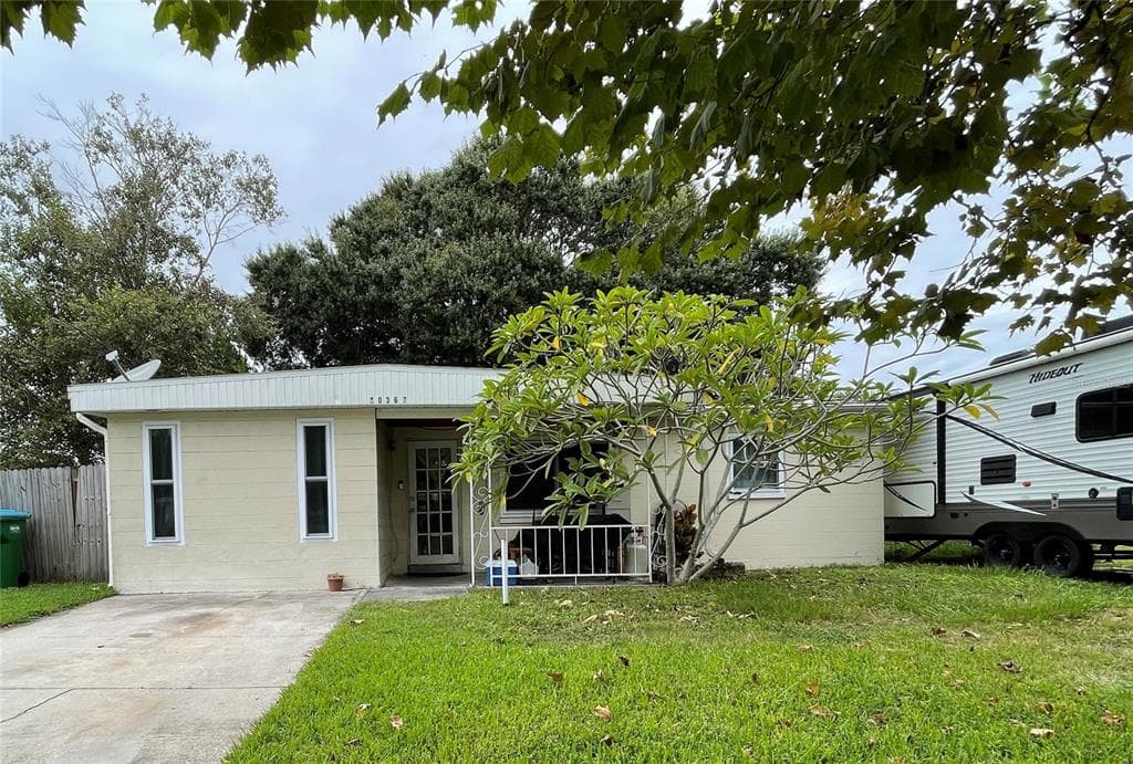 10367 112TH AVENUE LARGO, FL 33773