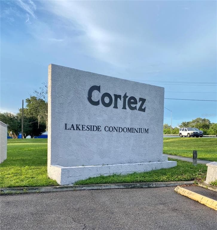 3812 CORTEZ DRIVE UNIT B TAMPA, FL 33614