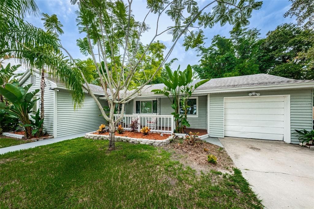 108 S SATURN AVENUE AVENUE CLEARWATER, FL 33755