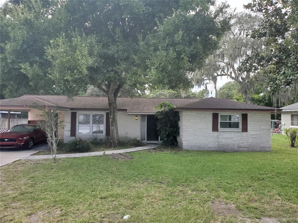 10110 N BOULEVARD TAMPA, FL 33612