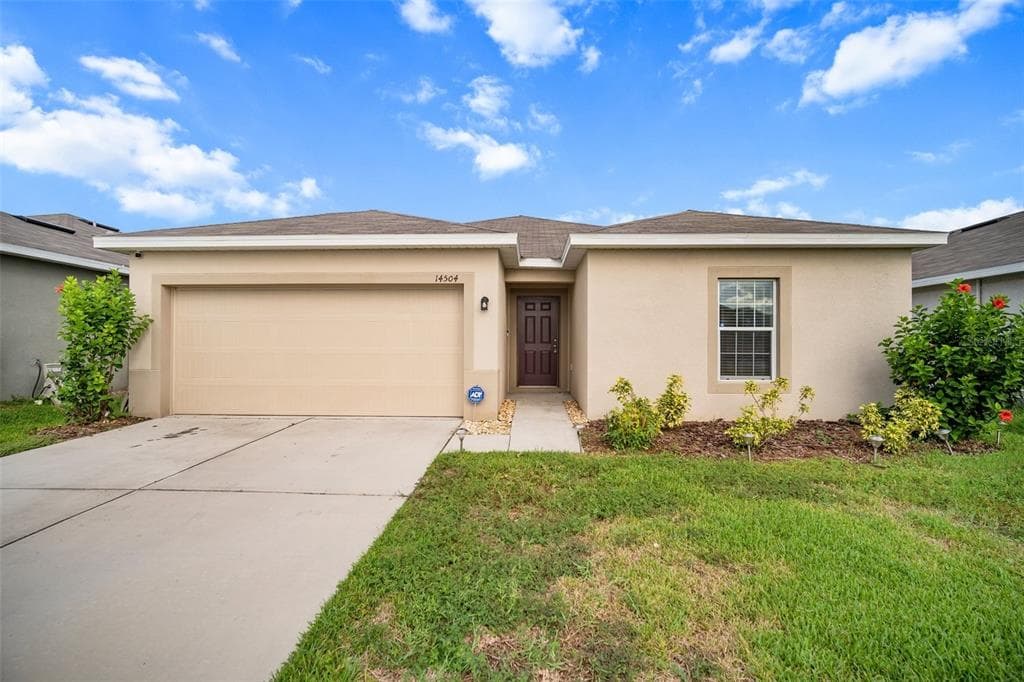 14504 SCOTTBURGH GLEN DRIVE WIMAUMA, FL 33598